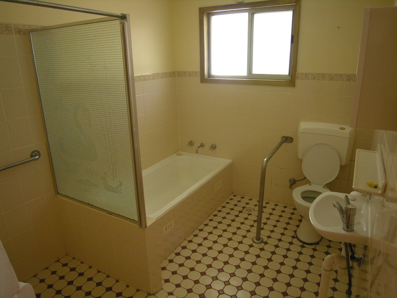 24 Scott Avenue, Leura NSW 2780