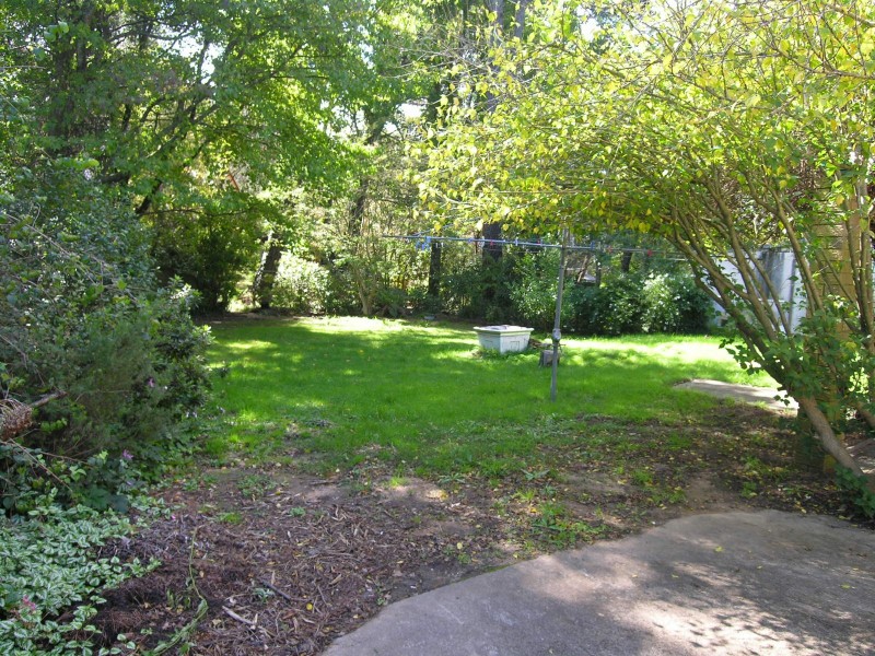 24 Scott Avenue, Leura NSW 2780