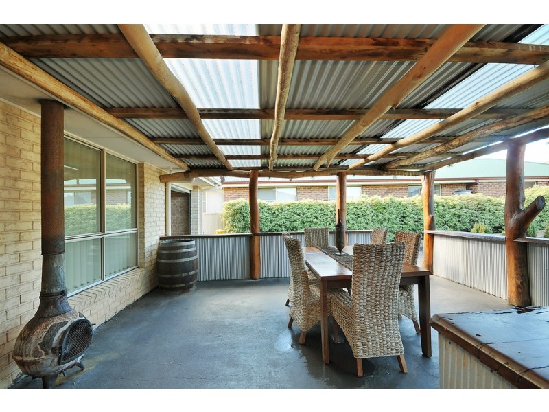 95 Inch Street, Lithgow NSW 2790