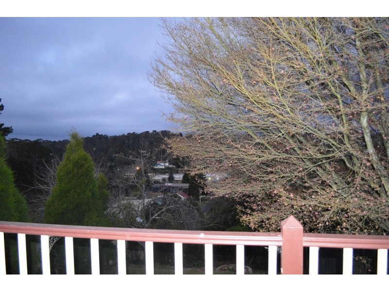 17 Albion Street, Katoomba NSW 2780