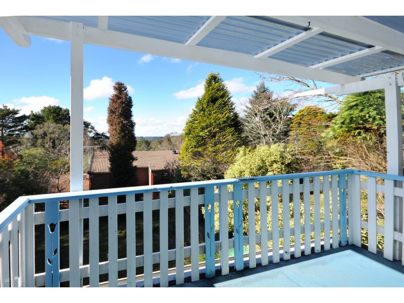 60 Gladstone Road, Leura NSW 2780