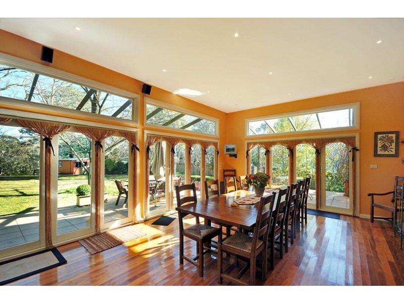 24 Rawson Parade, Leura NSW 2780