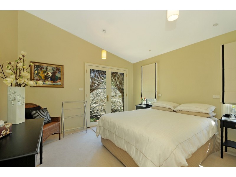 24 Rawson Parade, Leura NSW 2780