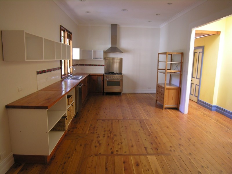 56 Hume Avenue, Wentworth Falls NSW 2782