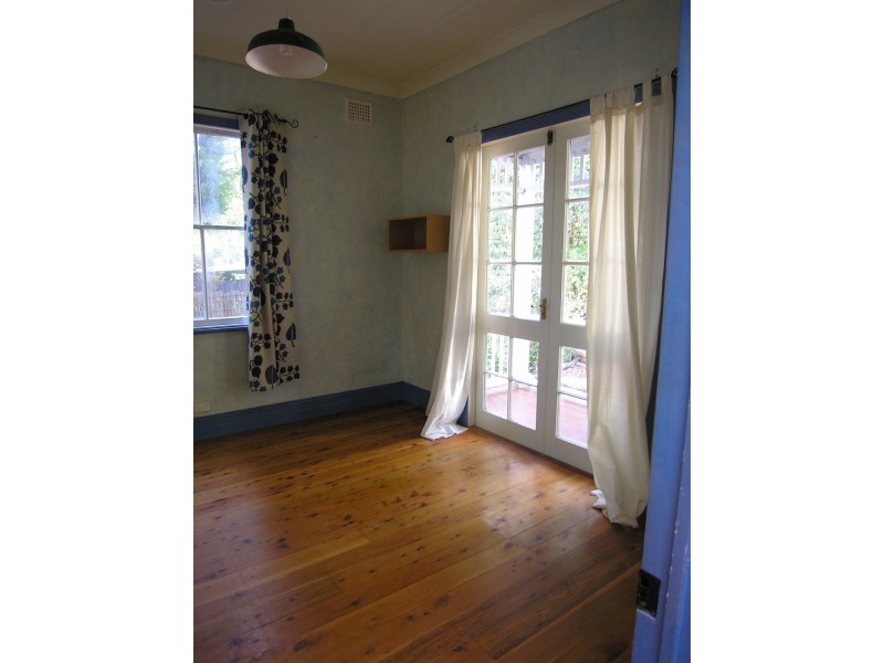 56 Hume Avenue, Wentworth Falls NSW 2782