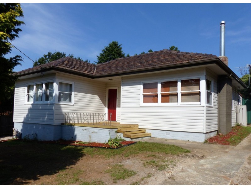 9 Martin Street, Katoomba NSW 2780