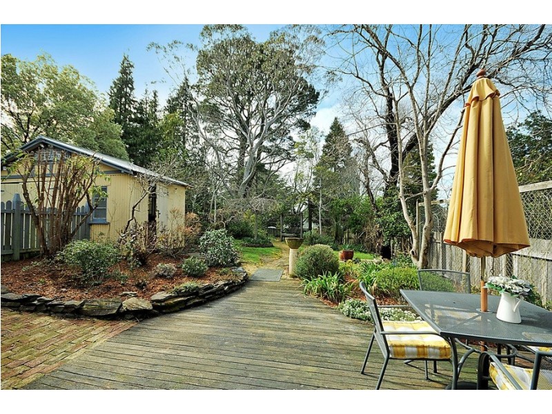 6 Jersey Avenue, Leura NSW 2780