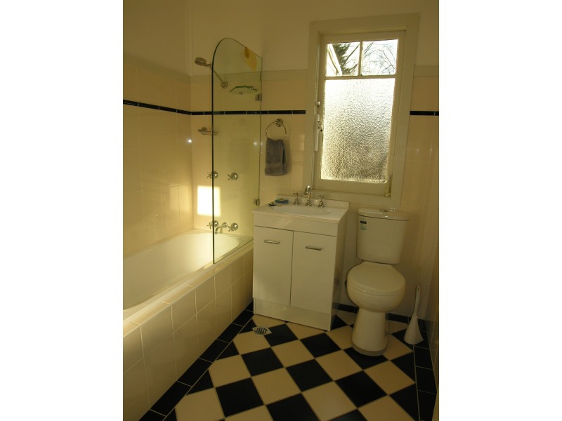 19 Kundibar Street, Katoomba NSW 2780