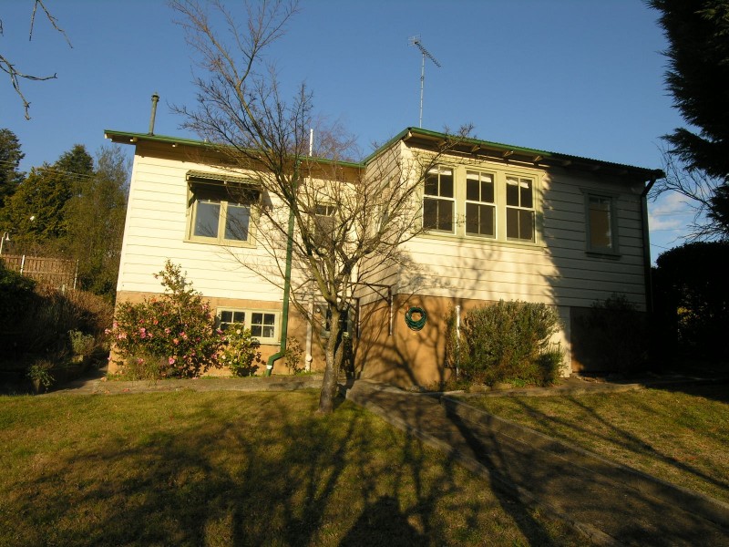 19 Kundibar Street, Katoomba NSW 2780