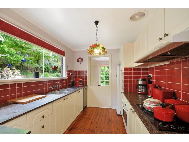 29 St Andrews Road, Leura NSW 2780