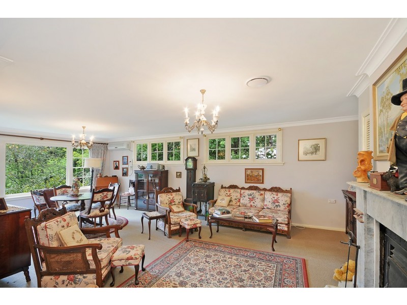 29 St Andrews Road, Leura NSW 2780