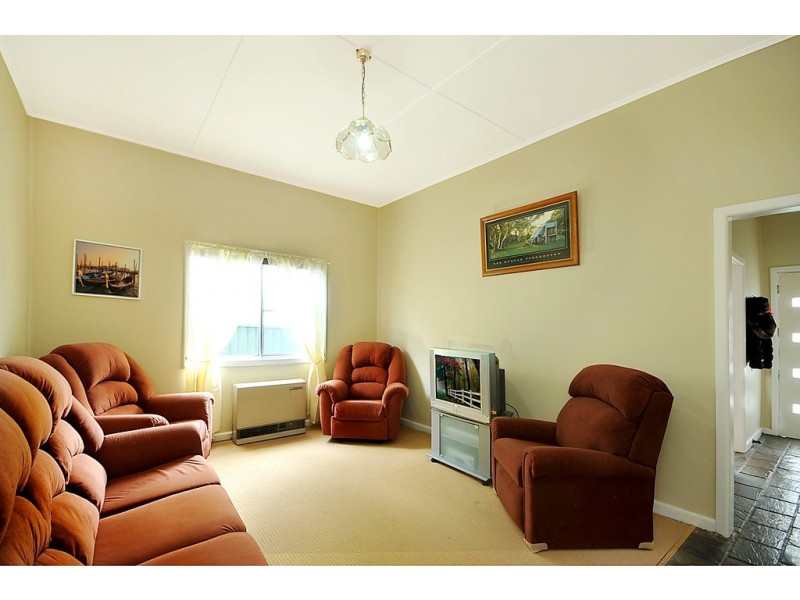 22 Clarice St, Lithgow NSW 2790