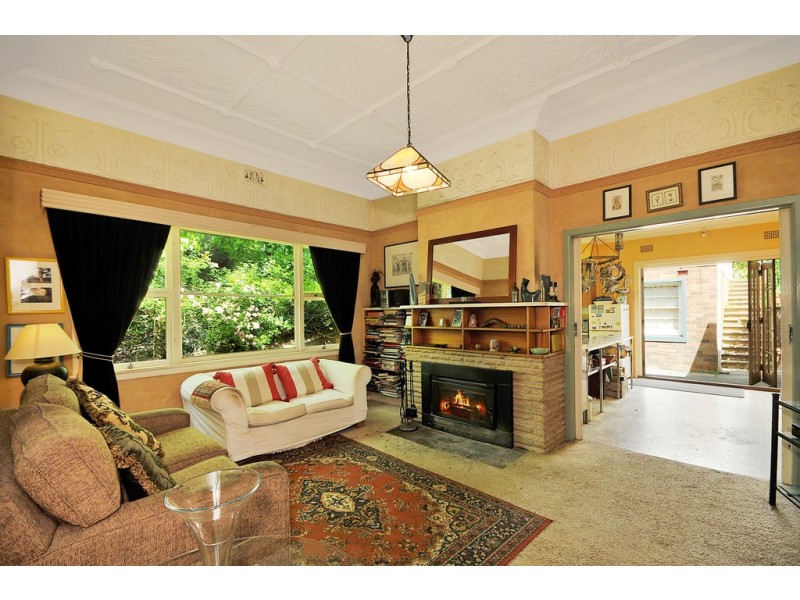 17 Eastview Avenue, Leura NSW 2780