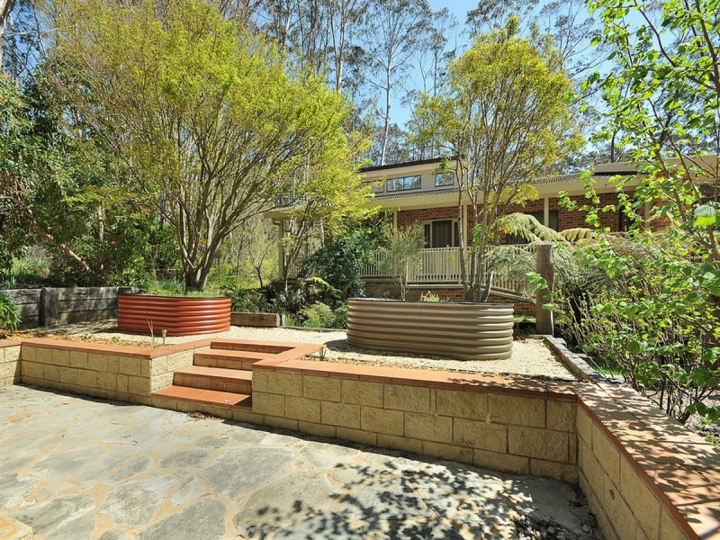 8-10 Marmion Road, Leura NSW 2780
