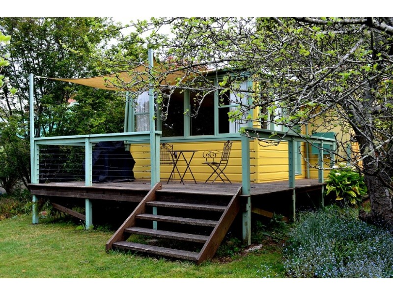 6 Murphys Lane, Wentworth Falls NSW 2782