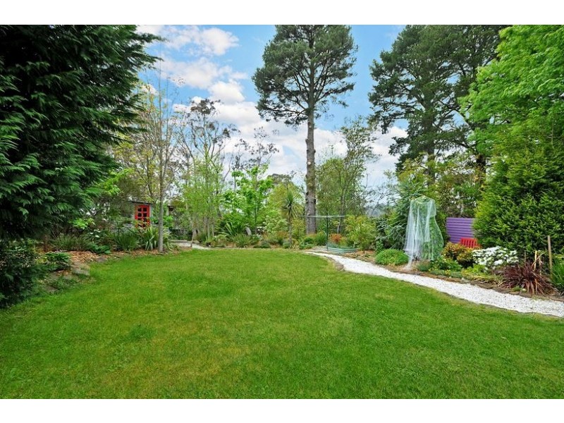 61 Queens Road, Leura NSW 2780