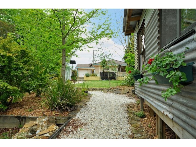 61 Queens Road, Leura NSW 2780