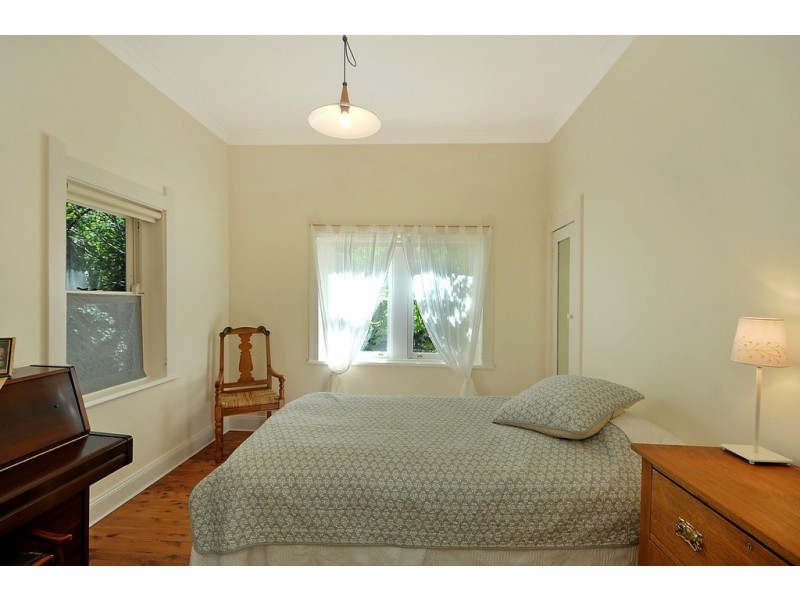 242 Leura Mall, Leura NSW 2780