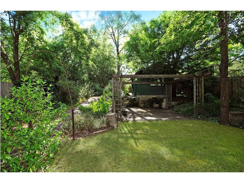 242 Leura Mall, Leura NSW 2780