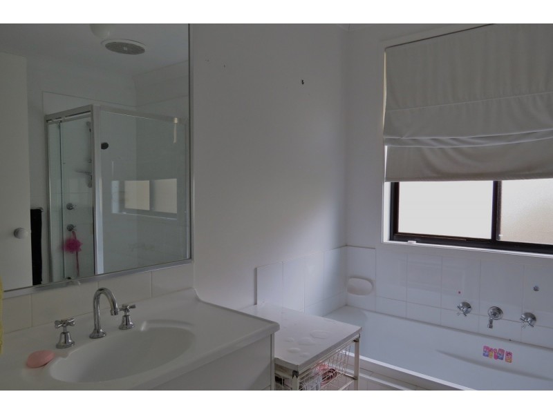 92 Landa Street, Bowenfels NSW 2790