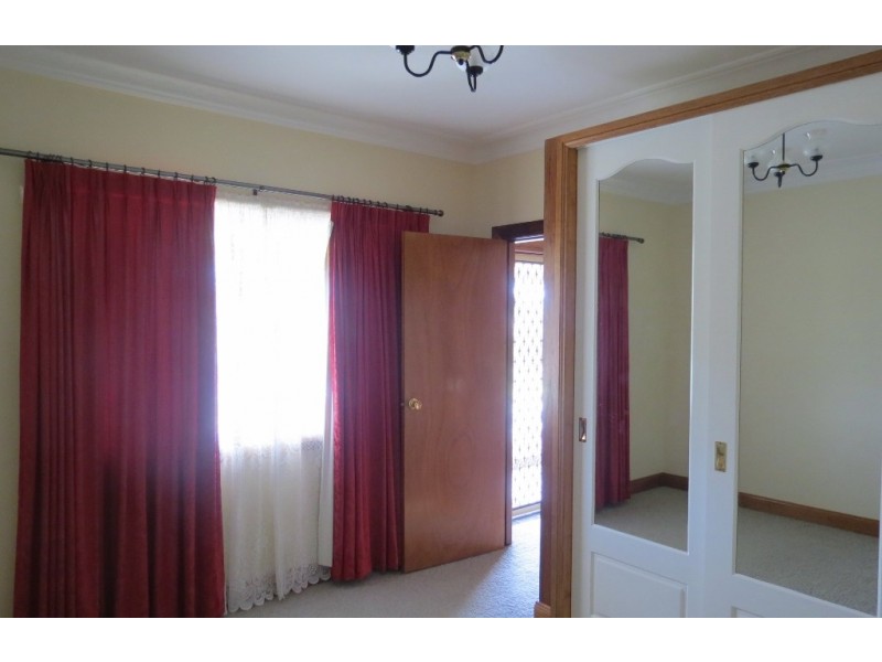 116 Sandford Avenue, Lithgow NSW 2790