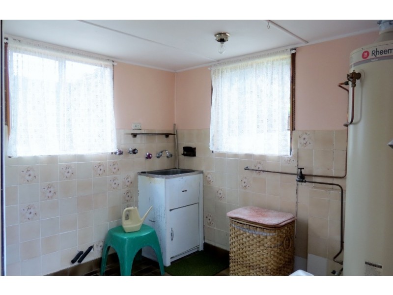 116 Sandford Avenue, Lithgow NSW 2790