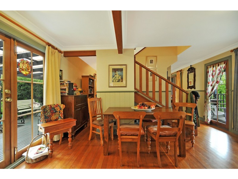 28 Shortland Street, Wentworth Falls NSW 2782