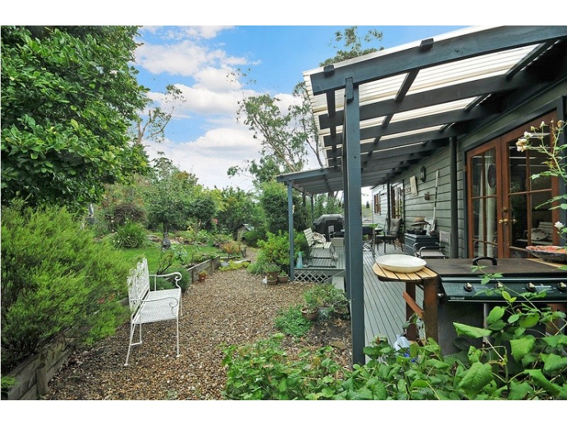 28 Shortland Street, Wentworth Falls NSW 2782