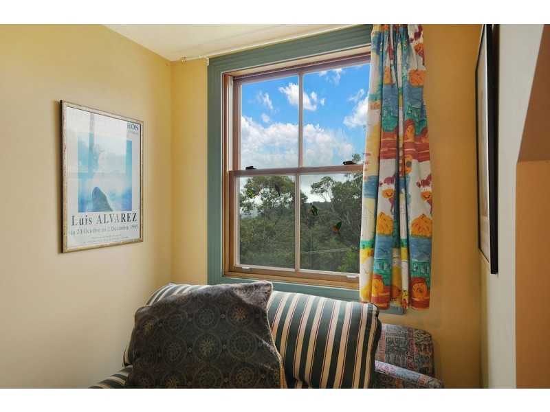 28 Shortland Street, Wentworth Falls NSW 2782