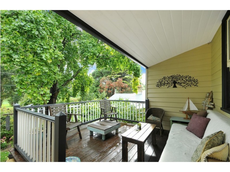 35 Vale Street, Katoomba NSW 2780