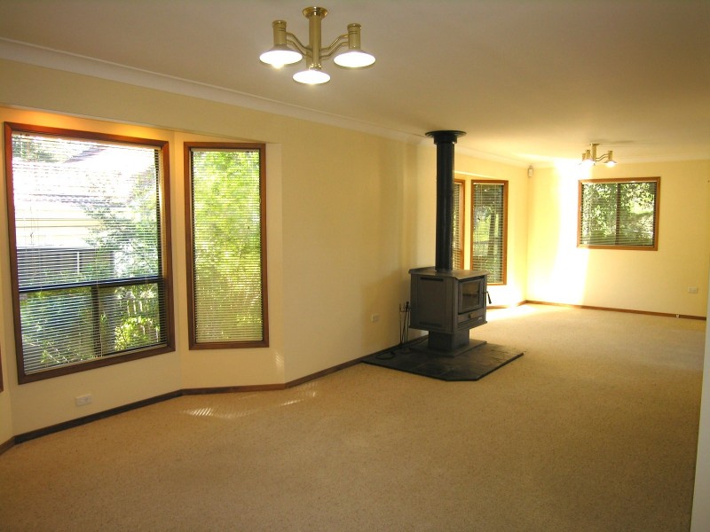 15 Hartley Esplanade, Leura NSW 2780