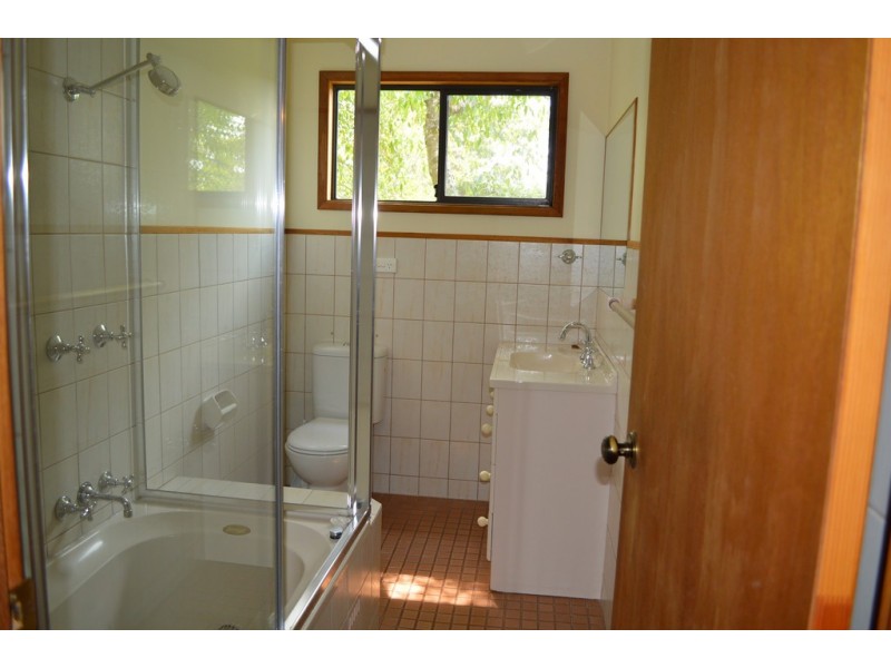 15 Hartley Esplanade, Leura NSW 2780