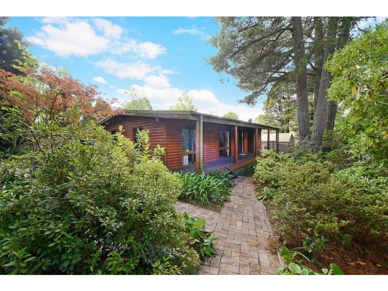 46 Railway Parade, Medlow Bath NSW 2780