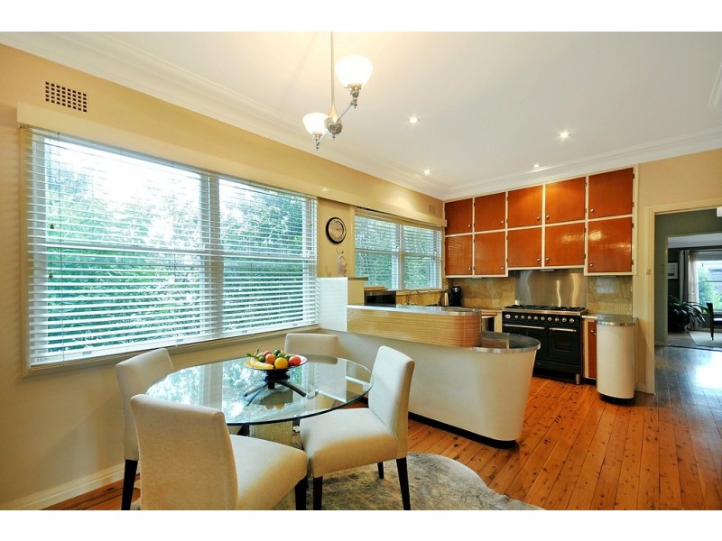 5 Rodova St, Katoomba NSW 2780