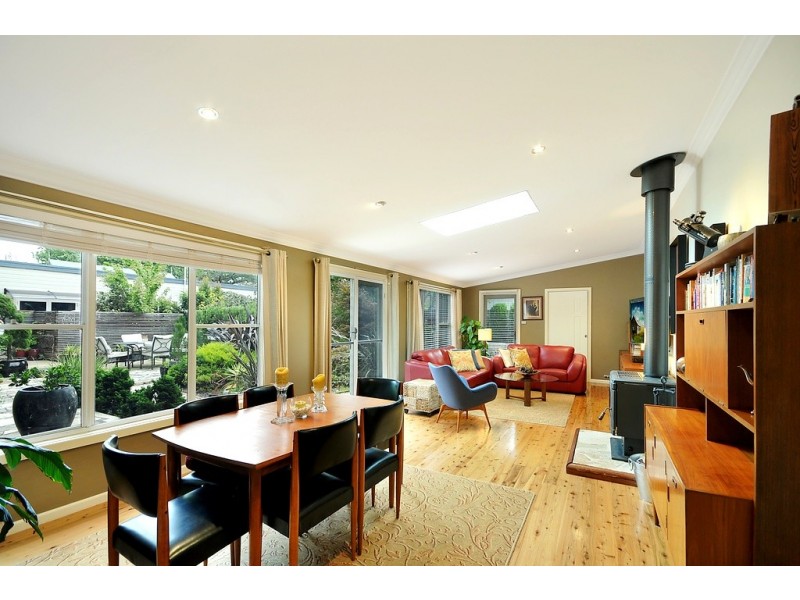 5 Rodova St, Katoomba NSW 2780