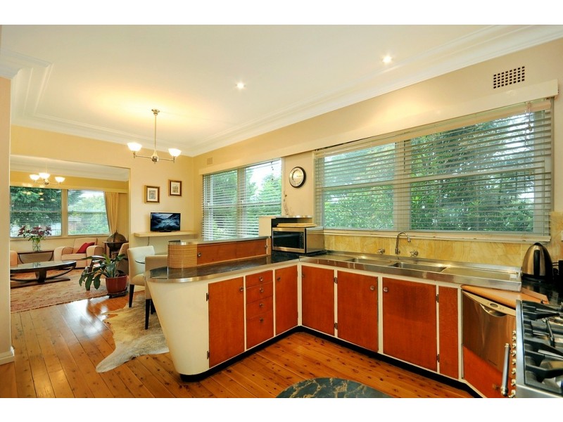 5 Rodova St, Katoomba NSW 2780