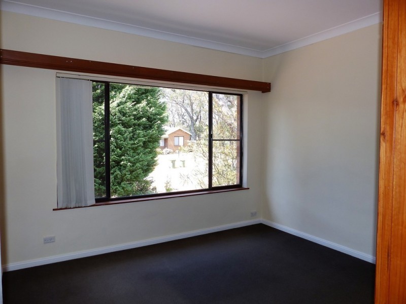 2/56 Third Avenue, Katoomba NSW 2780