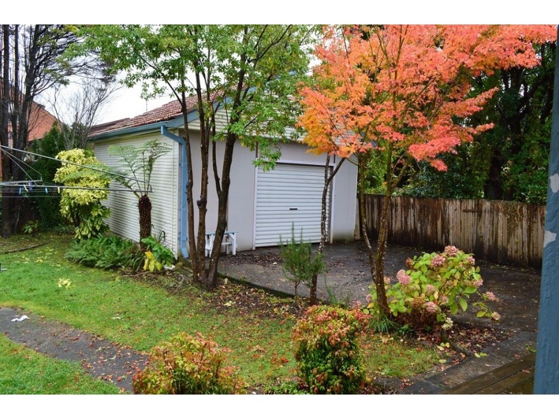 18 Govett Street, Katoomba NSW 2780