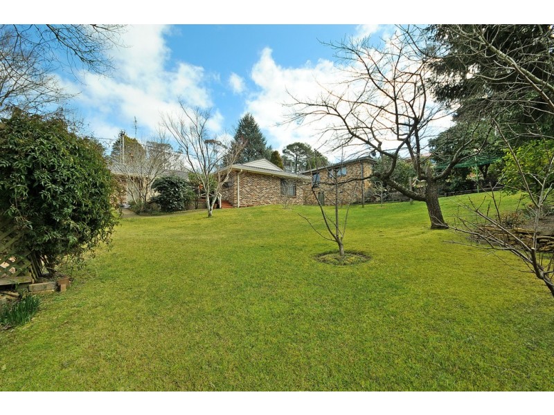 135 Wentworth Street, Blackheath NSW 2785