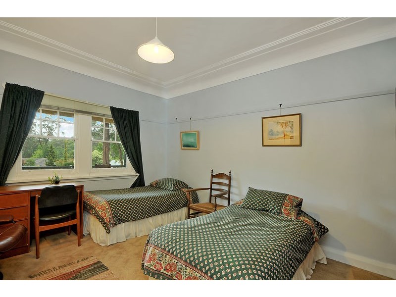 5 St Andrews Avenue, Blackheath NSW 2785