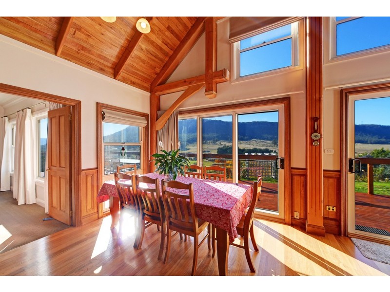 10 Dicker Drive, Little Hartley NSW 2790