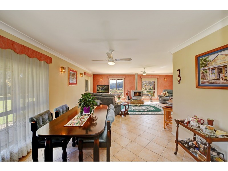 6 Dicker Drive, Little Hartley NSW 2790