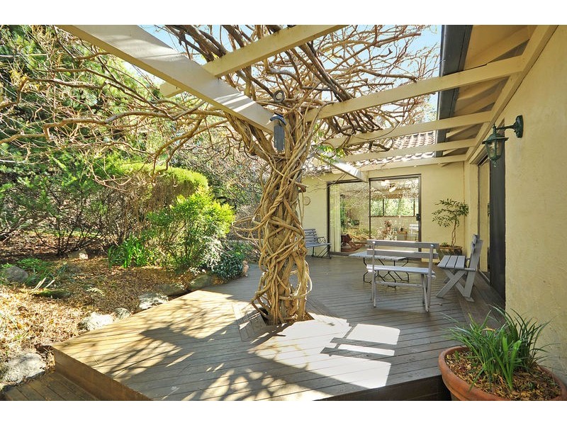 3 St Georges Road, Leura NSW 2780