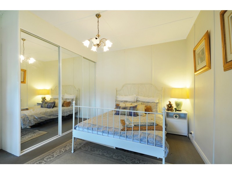 38 Nelson Avenue, Wentworth Falls NSW 2782