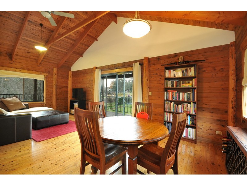 25 West Street, Katoomba NSW 2780