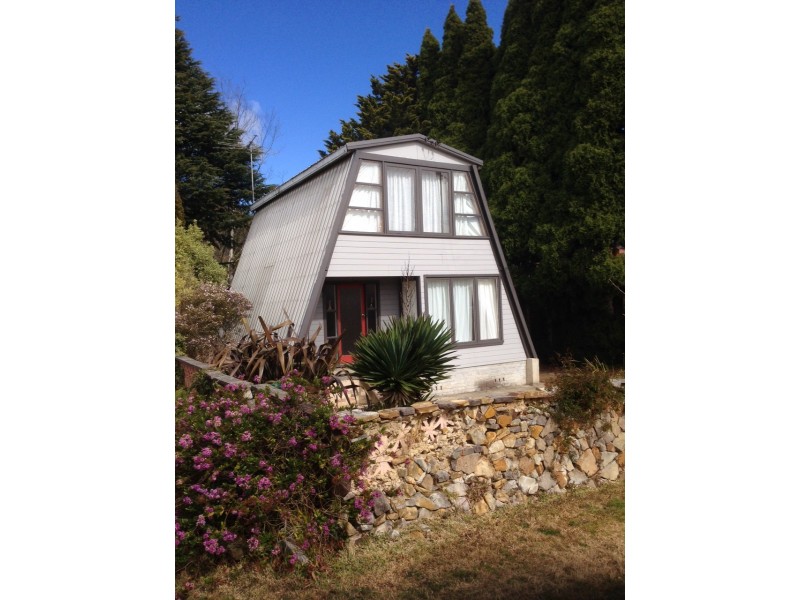 20 View Road, Wentworth Falls NSW 2782