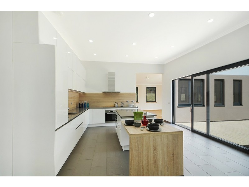 176 Valley Road, Hazelbrook NSW 2779