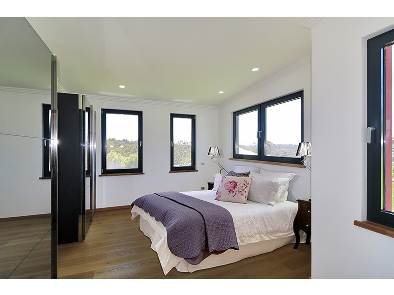 176 Valley Road, Hazelbrook NSW 2779