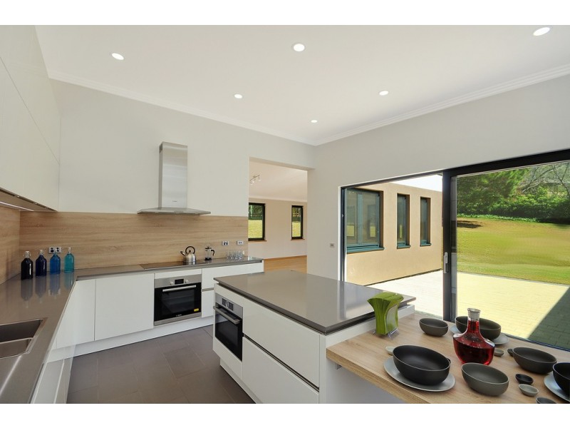 176 Valley Road, Hazelbrook NSW 2779