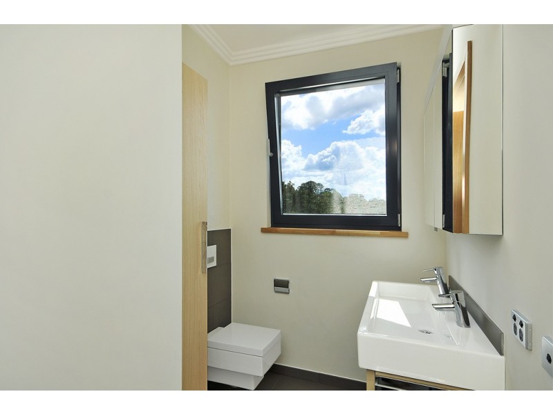 176 Valley Road, Hazelbrook NSW 2779